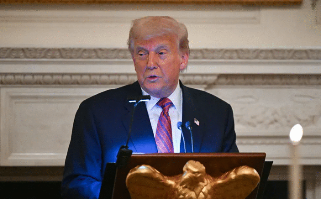 A tech vízum új díja elérte a 100 000 dollárt, a változás Trumptól származik