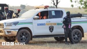 24 nigériai iskolást engedtek szabadon az elrablásukat követő egy héten