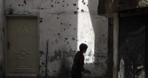 A szimbolikus ciszjordániai menekülttábor romokban hever az izraeli hadjárat után