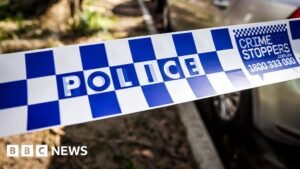 Ausztráliában 13 ember megsérült, miután egy derbi autót összetört a