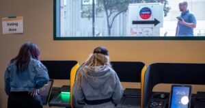 Kaliforniai tisztviselők visszautasítják Trump állítását, miszerint az 50. javaslat szavazata