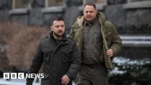 Lemondott Zelenszkij kabinetfőnöke, Andrij Jermak egy korrupcióellenes kampány miatt