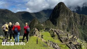 Sorok a turistabuszokon Machu Picchuban