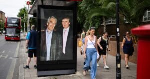 „Trump tudott a lányokról” – állította Jeffrey Epstein a Kongresszus