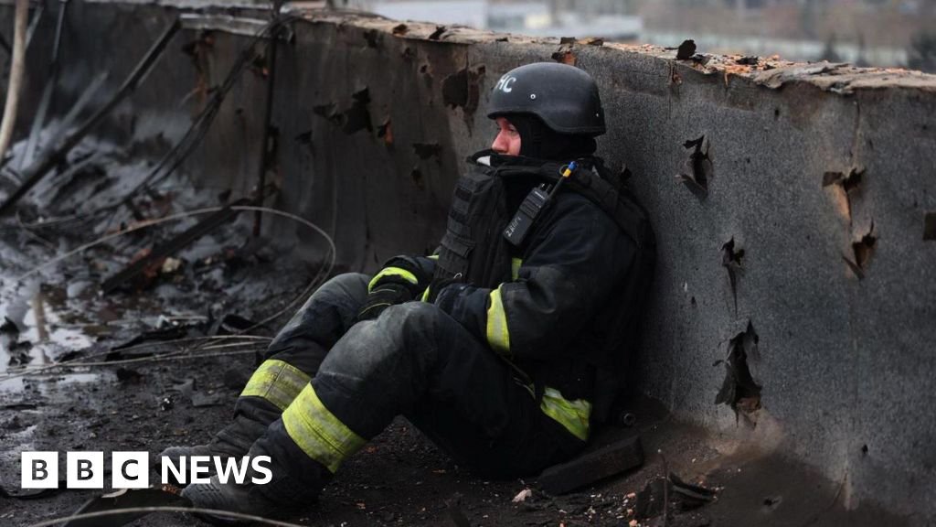 A háború befejezésére irányuló diplomáciai erőfeszítések során négyen meghaltak az