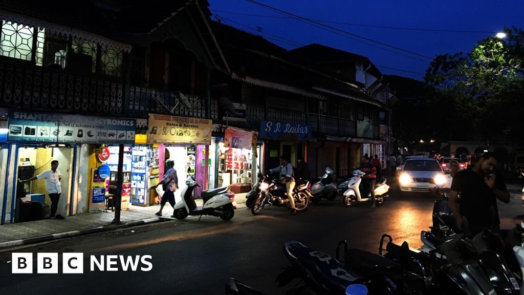 Goa illetékesei szerint 23 ember meghalt egy népszerű indiai szórakozóhelyen