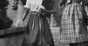 Jo Ann Boyce, a Clinton 12 tagja és a polgári