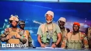 Keresse fel a cselszövőket és túszaikat Nigéria beavatkozása után