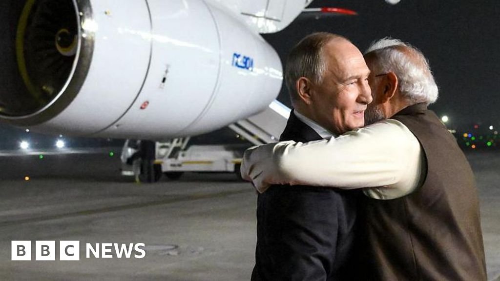 Miért találkozik Putyin és Modi Delhiben?