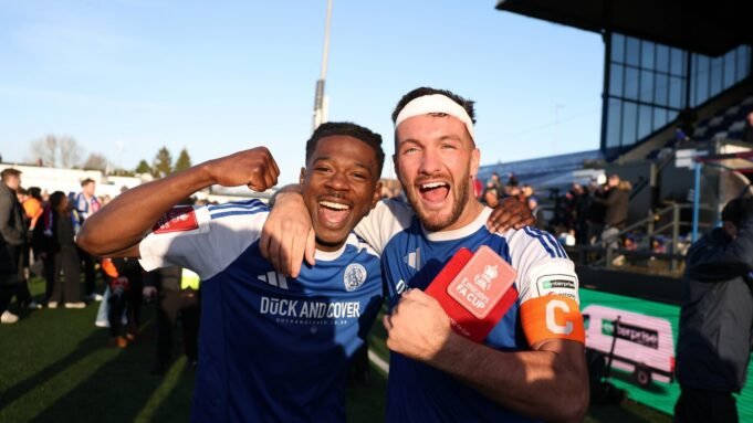 A Macclesfield történelmi felfordulással győzte le a Crystal Palace-t az