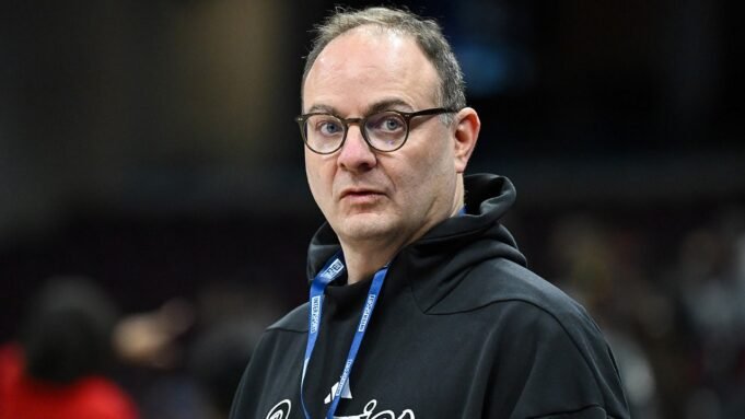 Az ESPN ex-sztárja Trumpon ásott | mobilit.hu