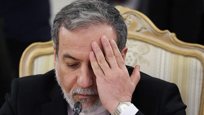 Az iráni külügyminiszter nem vesz részt Davosban – erősítette meg