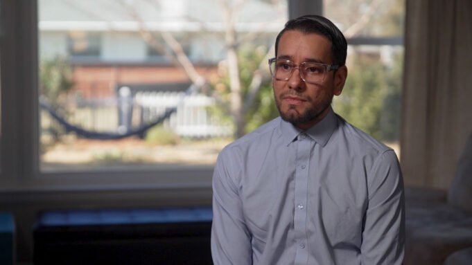 Egy férfi kis híján megúszta, hogy venezuelai katonák lelőjék, és