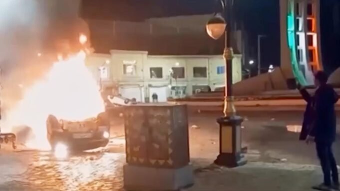 Iránban közel két hete tartanak a tüntetések, miközben a hatóságok