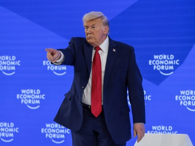 Trump bepereli a JP Morgant és Dimon vezérigazgatót Donald Trump