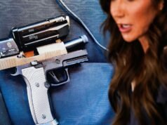 Walz kormányzó felszólította Trumpot, hogy állítsa le az ICE-műveleteket Minnesotában a halálos lövöldözés után| mobilit.hu