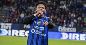 A Sevilla szerződést kötött az ecuadori válogatott középpályásával| mobilit.hu