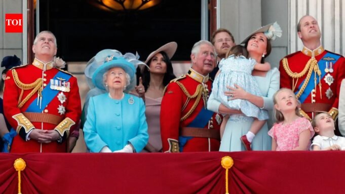 A hercegtől az egyszerű Andrásig, ezért III. Károly király megfosztotta