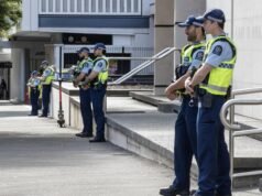 A mecset fegyveres online hírnevet akart. Új-Zéland megpróbálta megfékezni| mobilit.hu