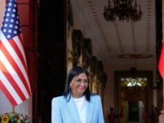 A megbízott elnök szerint Maduro továbbra is Venezuela „legitim elnöke” marad| mobilit.hu