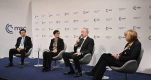 Alijev szerint Oroszország „szándékosan megtámadta” Azerbajdzsán kijevi nagykövetségét| mobilit.hu