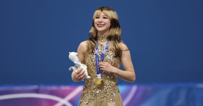 Alyssa Liu megosztja a szépségápolási cikkeket és a barkácsolási módszereket