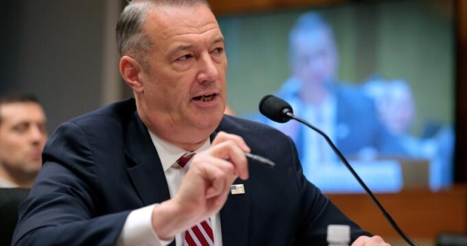 Az ICE whistleblower dokumentumai a képzési program mélyreható megvágásáról árulkodnak