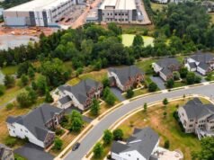 Az áramszámlák emelkedésével egyes államok új adatközponti törvényeket fontolgatnak – The Denver Post| mobilit.hu