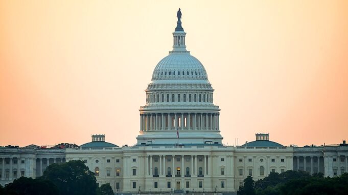 Egy „beszélő filibuster” a Szenátus legritkább erőforrását – a padlóidőt