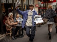 Franciaország lovagi címmel tünteti ki Párizs utolsó újságárusát: az NPR-t| mobilit.hu