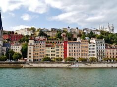 Kilenc gyanúsítottat tartóztattak le egy francia szélsőjobboldali aktivista lyoni meggyilkolásával kapcsolatban| mobilit.hu