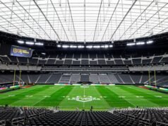 Leeds Rhinos vs Hull KR: A villogó fények és az extravagáns bemutatók után ideje elkezdeni a Las Vegas-i Szuperliga híreit| mobilit.hu