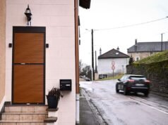 Letartóztatták a kilenc gyermek édesanyját, „kinyitotta a hűtőszekrényt, és megfagyott újszülött holttestét találta”| mobilit.hu