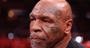 Mike Tyson vs Floyd Mayweather kiállítási harcelemzés, volt világbajnok, szurkolói felfogás| mobilit.hu