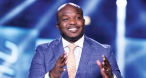 Tim Bradley azt mondja két súlyú világbajnoknak, hogy vonuljanak vissza „szörnyű” teljesítmények után| mobilit.hu