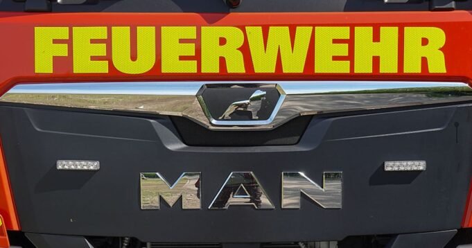 „Tömeges baleset” Németországban, 12 iskolás gyereket szállítottak kórházba | mobilit.hu