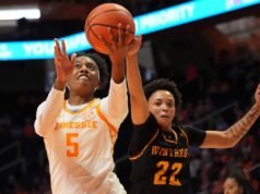 A Tennessee-i gárda elhagyja a csapatot, és „töréspontnak” nevezi a rangidős éjszakát| mobilit.hu