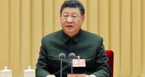 A kínai Hszi Csin-ping politikai lojalitásra szólít fel a hadseregben, mivel a katonai tisztogatás egyre szélesedik| mobilit.hu