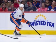 A szigetlakók megpróbálnak a Senators elleni országúti sikerre építeni| mobilit.hu