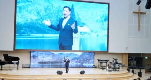 A vitatott letartóztatás után szabadult koreai lelkész Isten kegyelmének, imájának és az Egyesült Államok beavatkozásának köszönhető| mobilit.hu