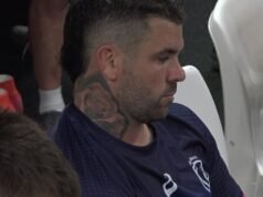 Adam Reynolds megsérült, amikor a Brisbane Broncos vereséget szenvedett a Parramatta Eelstől, Cameron Smith és Andrew Johns pedig a Melbourne Storm ellen nyilatkozott a harmadik fordulóban.| mobilit.hu