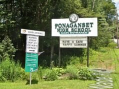 Alisha Crines Rhode Island-i tanárnőt egy diák szexuális zaklatásával vádolják| mobilit.hu