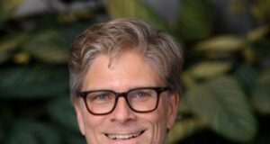 Az AWS igazgatója: „Ki partnerek határozzák meg a technológia következő 20 évét”| mobilit.hu