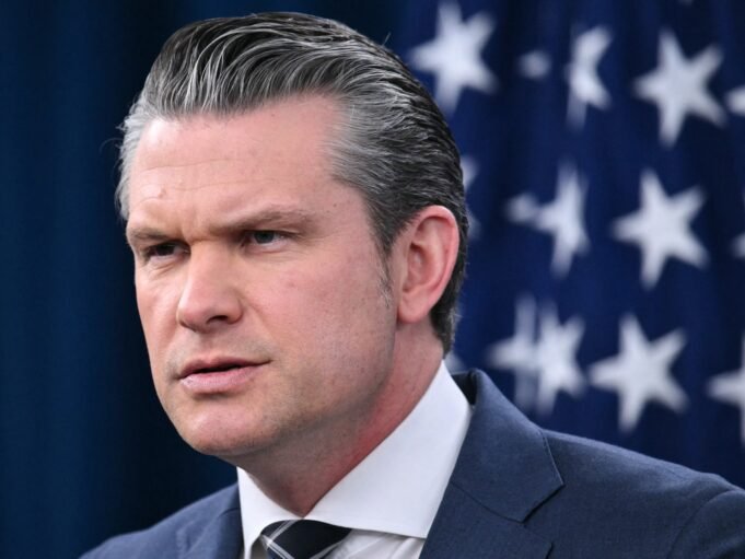 Az Egyesült Államok azt állítja, hogy megtámadtak egy állítólagos kábítószer-csempészhajót