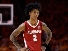 Az alabamai őrt, Aiden Hollowayt letartóztatták marihuána birtoklása miatt| mobilit.hu