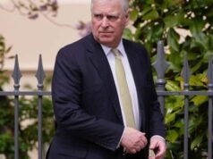 Carney szerint Andrew egykori herceget le kell mozdítani a trónról, és vissza kell helyezni a trónra – National| mobilit.hu