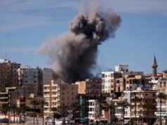 Irán „megtévesztőnek” nevezi Trump béketervét; Újabb csapatok indulnak a Közel-Kelet felé| mobilit.hu