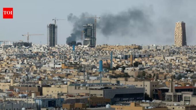 Izrael szerint az iráni háború „döntő szakaszába” lép | mobilit.hu