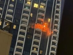 Letartóztattak három dubaji dróntámadás túlélőjét, miután „támadásról készült fotókat küldtek szeretteiknek”| mobilit.hu