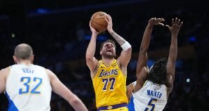 Luka Doncic 44 ponttal csatlakozott az elit klubhoz a Lakers-győzelem során| mobilit.hu